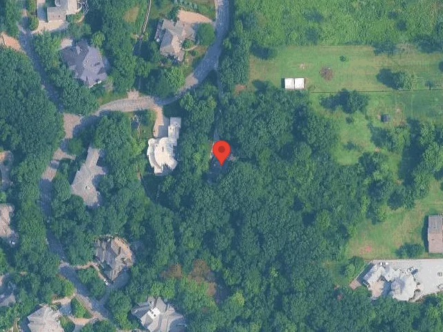 House image located at Willowbrook, IL 60527