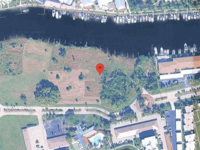 House image located at North Fort Myers, FL 33903