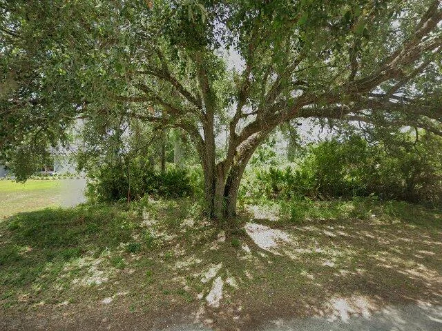 House image located at Labelle, FL 33935