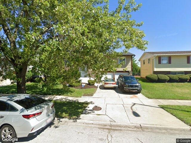 House image located at South Holland, IL 60473