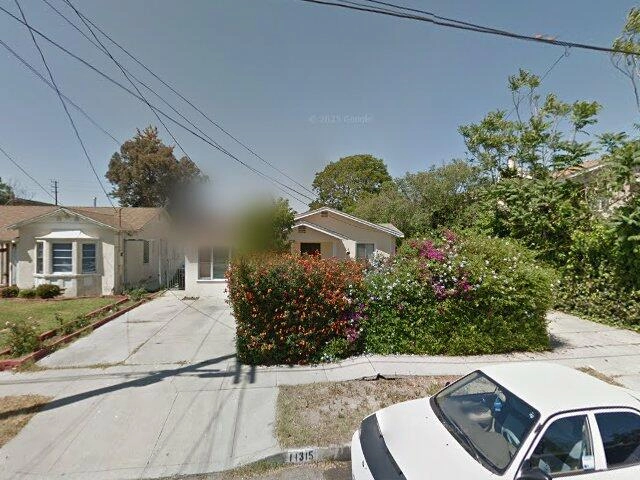 House image located at North Hollywood, CA 91601