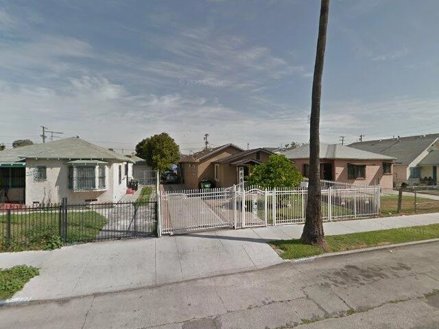 House image located at Los Angeles, CA 90003