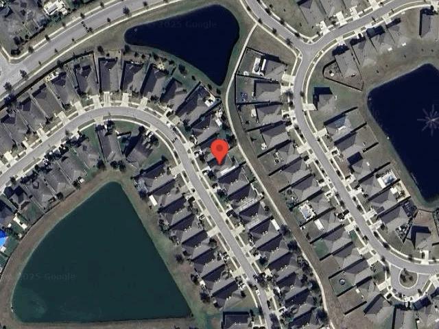 House image located at Wimauma, FL 33598