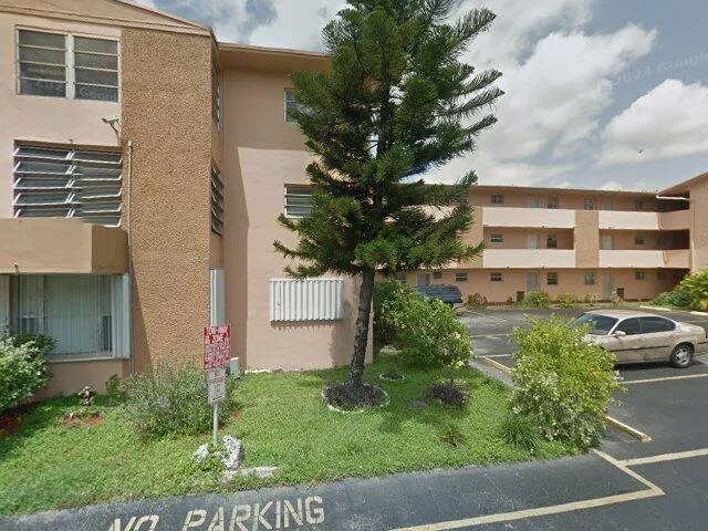 House image located at Hialeah, FL 33016