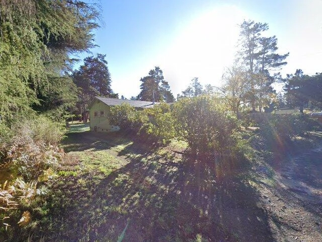 House image located at Fort Bragg, CA 95437