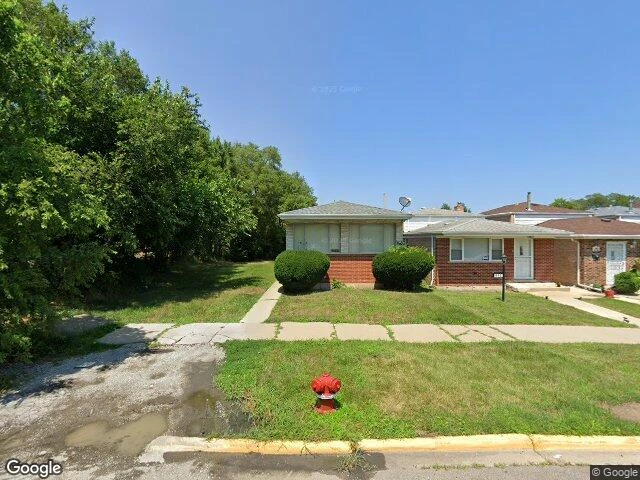 House image located at Chicago, IL 60628