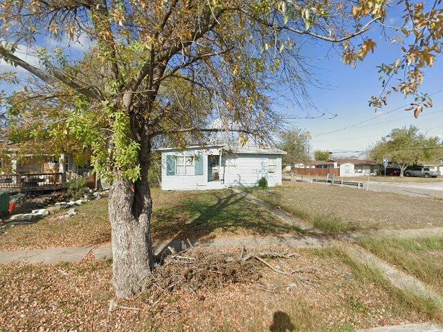 House image located at San Antonio, TX 78221