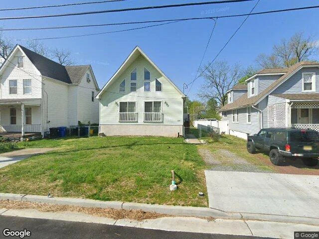 House image located at Riverton, NJ 08077