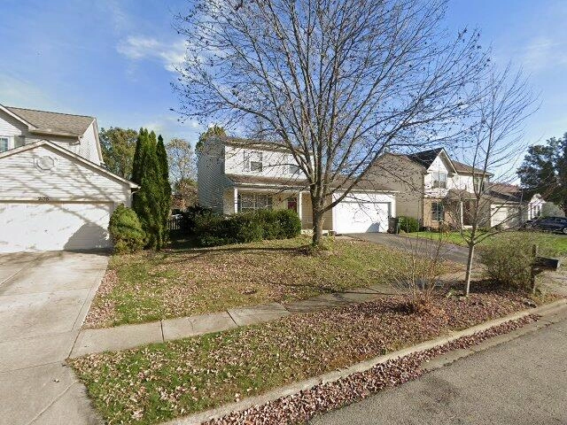 House image located at Grove City, OH 43123