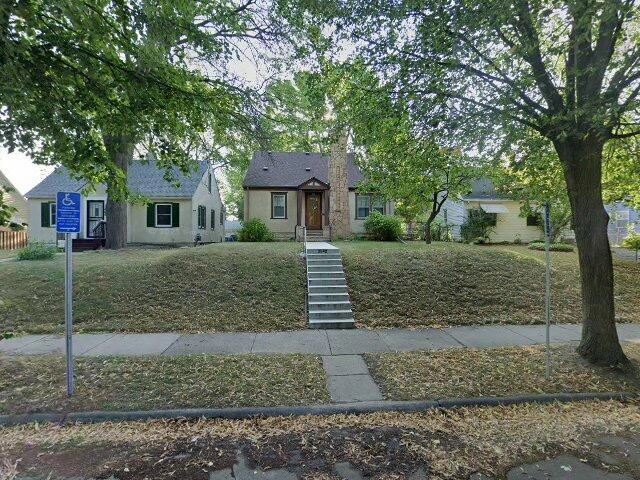 House image located at Minneapolis, MN 55412