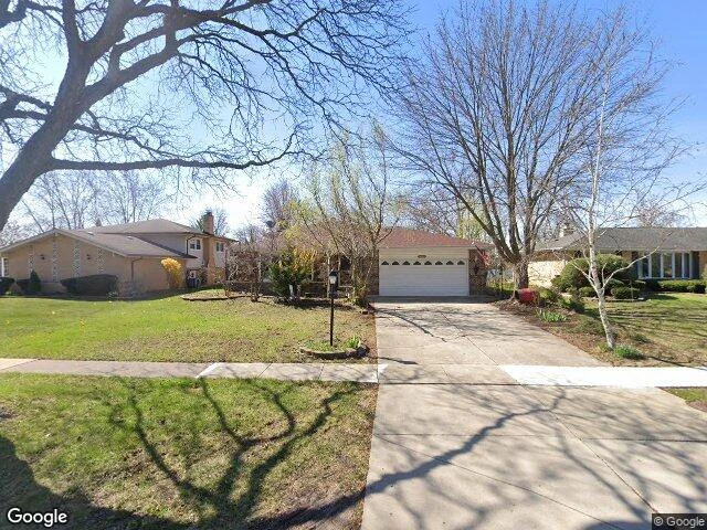 House image located at Darien, IL 60561