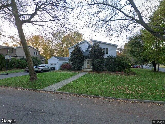 House image located at Paramus, NJ 07652