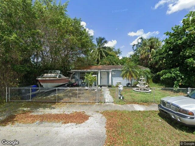 House image located at Hollywood, FL 33024