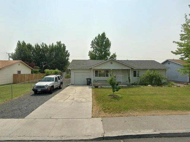 House image located at Moses Lake, WA 98837