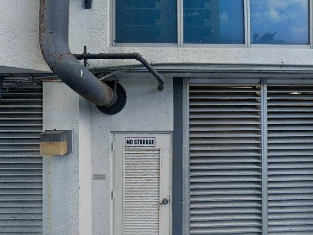 House image located at North Miami Beach, FL 33160