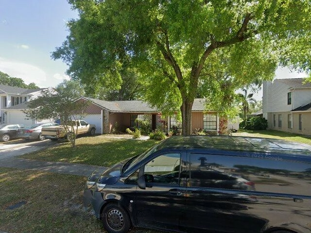 House image located at Valrico, FL 33596