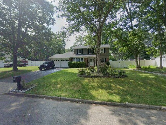 House image located at Coram, NY 11727