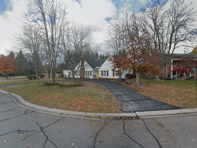 House image located at Farmington, MI 48331