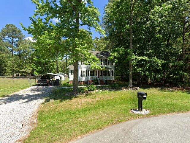 House image located at Petersburg, VA 23803