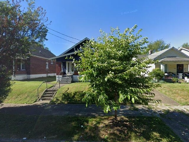 House image located at Louisville, KY 40210