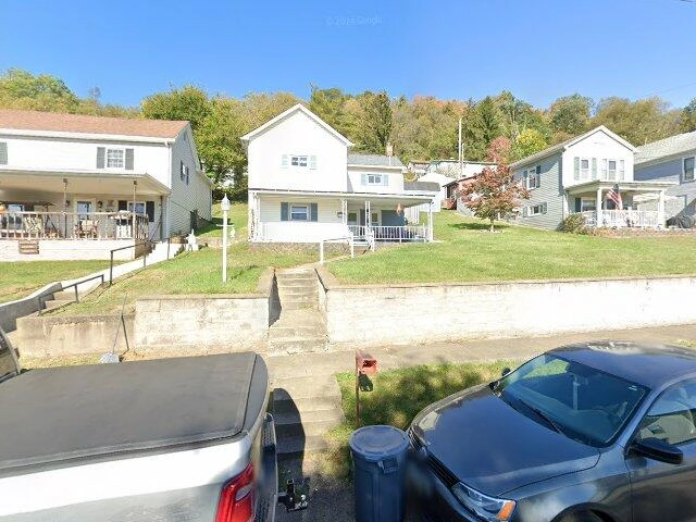 House image located at Bridgeport, OH 43912