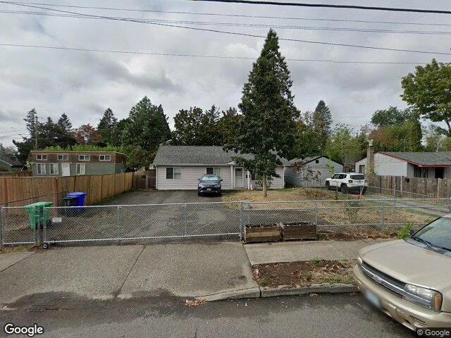 House image located at Portland, OR 97206