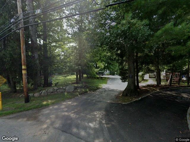 House image located at Manorville, NY 11949