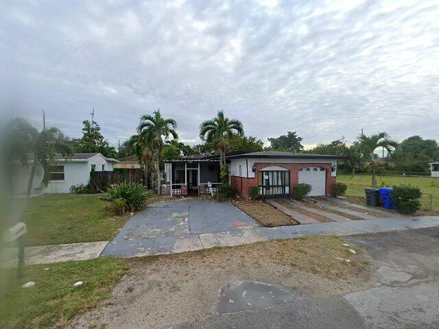 House image located at Hollywood, FL 33021