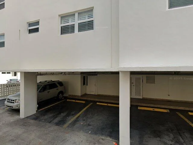 House image located at Hollywood, FL 33019