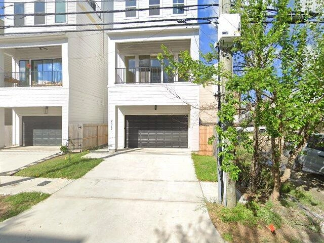 House image located at Houston, TX 77007
