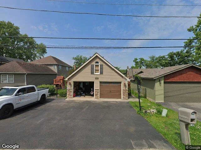 House image located at Saint Charles, IL 60174