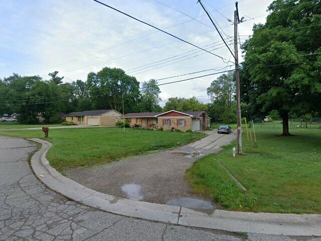 House image located at Flint, MI 48507