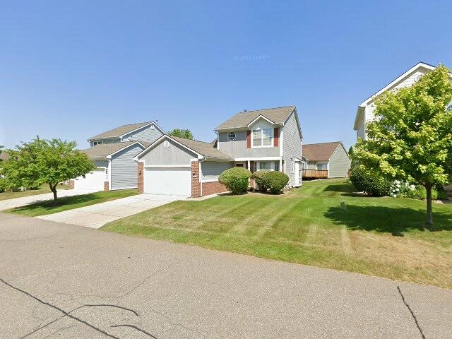 House image located at Novi, MI 48377