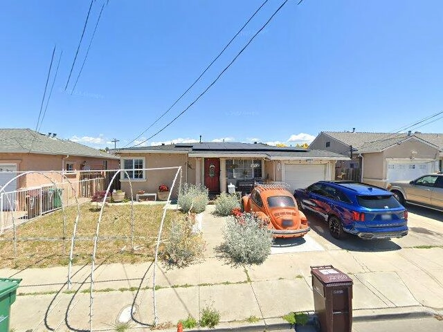 House image located at Hayward, CA 94541