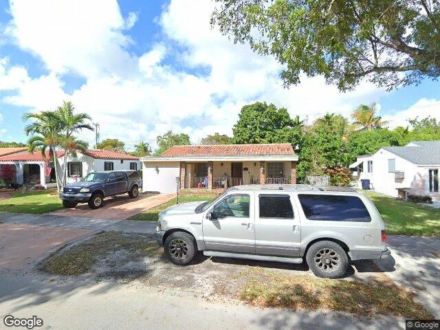 House image located at Miami, FL 33144