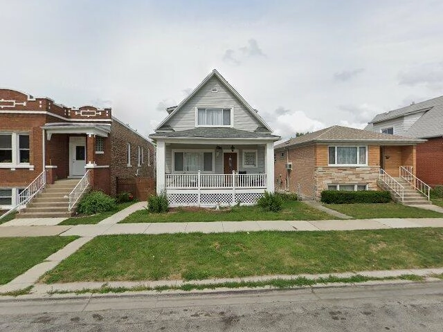 House image located at Berwyn, IL 60402