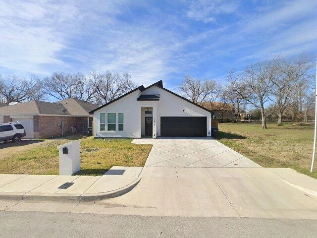 House image located at Fort Worth, TX 76105