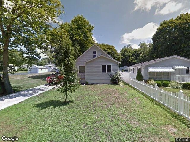 House image located at East Peoria, IL 61611