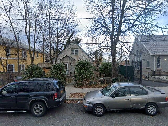 House image located at Bronx, NY 10466