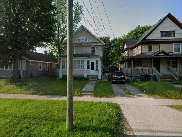 House image located at Battle Creek, MI 49014