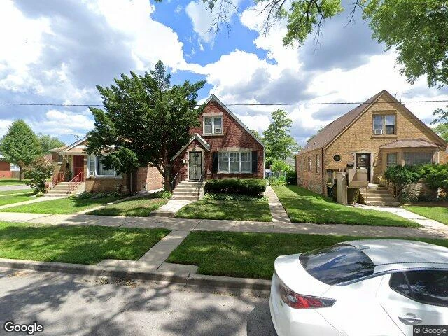 House image located at Chicago, IL 60628