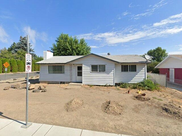 House image located at Yakima, WA 98902