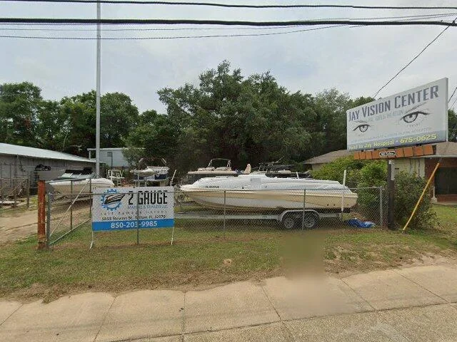 House image located at Milton, FL 32570