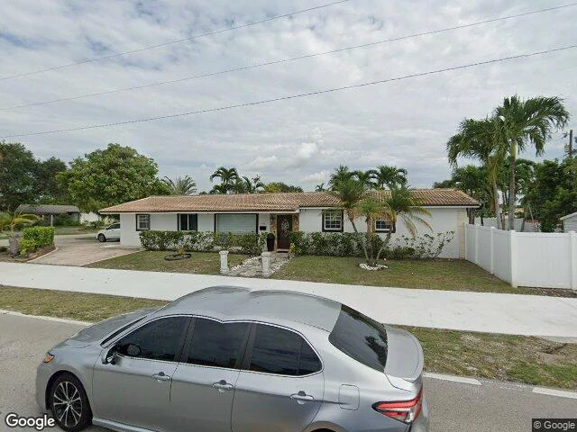 House image located at Hollywood, FL 33021