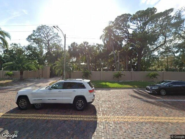 House image located at Saint Petersburg, FL 33710