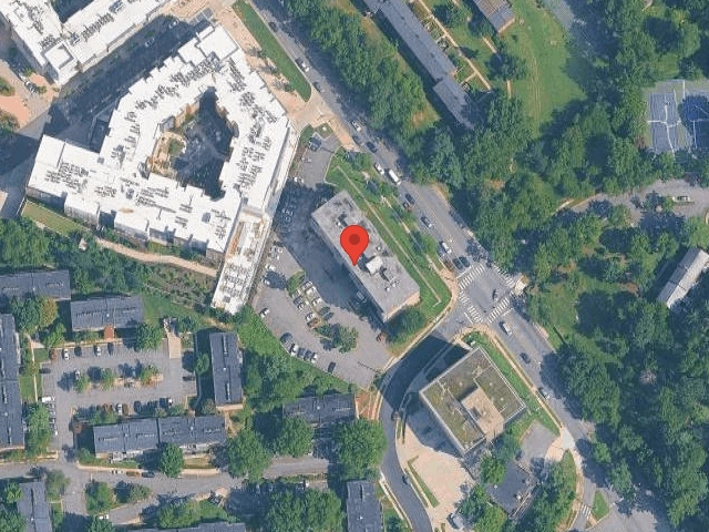 House image located at Alexandria, VA 22302