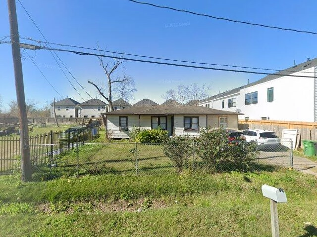 House image located at Houston, TX 77091