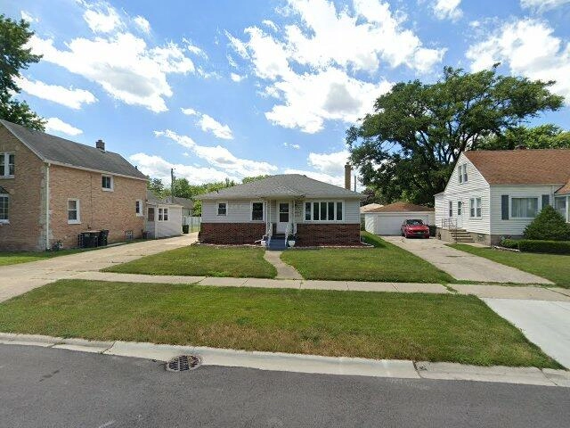 House image located at Lansing, IL 60438