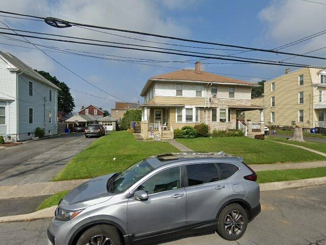 House image located at New Castle, DE 19720