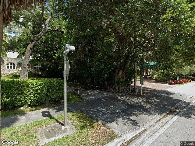 House image located at Miami, FL 33133